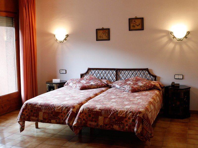 Hotel Marco Polo La Massana Habitación foto